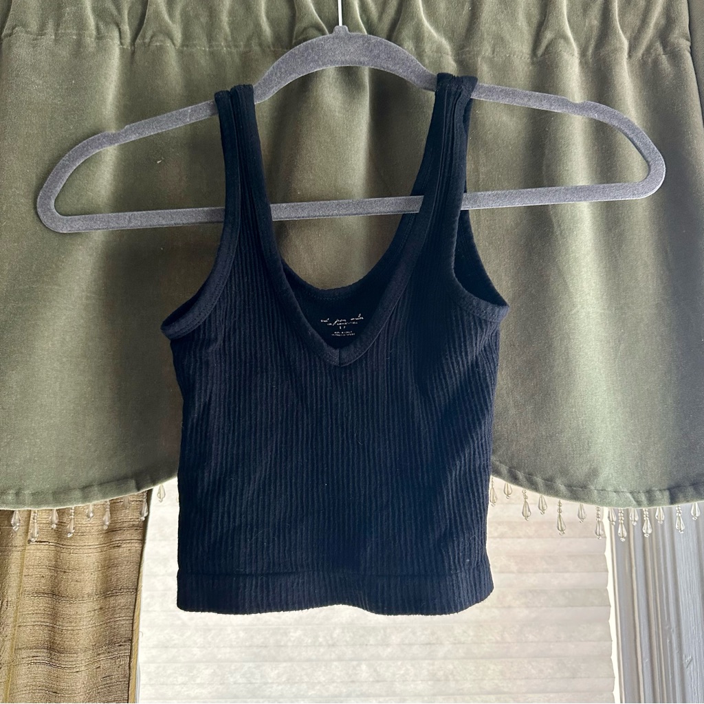 Basic Black Ribbed Tank